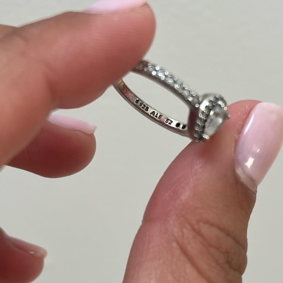 Pandora Authentic Sparkling Pear Halo Ring Size 6/52 - Picture 7 of 7